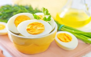 Nên ăn trứng thời điểm nào để giảm cân?